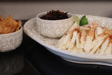 Load image into Gallery viewer, Estrella Large Oval Platter