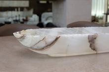Load image into Gallery viewer, Large White Onyx Canoe