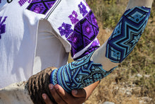 Load image into Gallery viewer, Huichol Longhorn