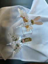 Load image into Gallery viewer, Semi-precious Hummingbird