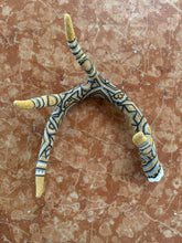 Load image into Gallery viewer, Huichol Antler