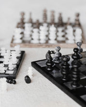 Load image into Gallery viewer, Chessboard - Cafe
