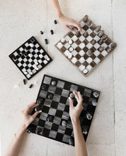 Load image into Gallery viewer, Chessboard - Gris