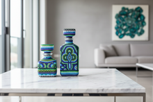 Load image into Gallery viewer, Huichol Decanter - Azul