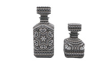 Load image into Gallery viewer, Huichol Decanter - Gris