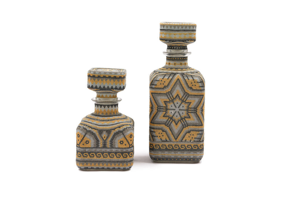 Huichol Decanter - Oro